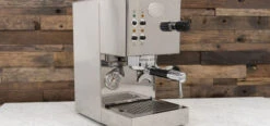 ECM Casa V Espresso Machine -Crema Coffee Store Casa V grid2 IMG 8014