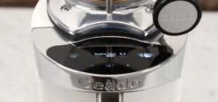 Ceado E37S Quick Set Espresso Grinder In White 22 Ceado E37S Quick Set Espresso Grinder In White -Crema Coffee Store Ceado E37S quick set 1 IMG 8646