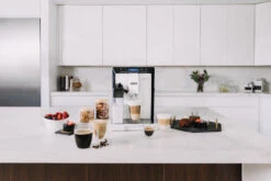 Refurbished DeLonghi Eletta Cappuccino In White ECAM44660W 17 Refurbished DeLonghi Eletta Cappuccino In White ECAM44660W -Crema Coffee Store ECAM44660W Lifestyles April2019 6