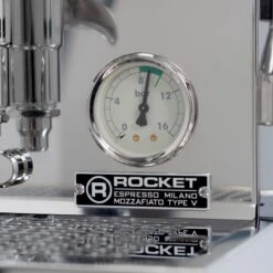 Rocket Espresso Mozzafiato Cronometro V Espresso Machine - Walnut Accents -Crema Coffee Store IMG 1284 2f82dc71 2539 40ec 85ec 6694e375dc00