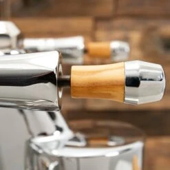 ECM Synchronika Espresso Machine - Olive Wood 36 ECM Synchronika Espresso Machine - Olive Wood -Crema Coffee Store IMG 2387