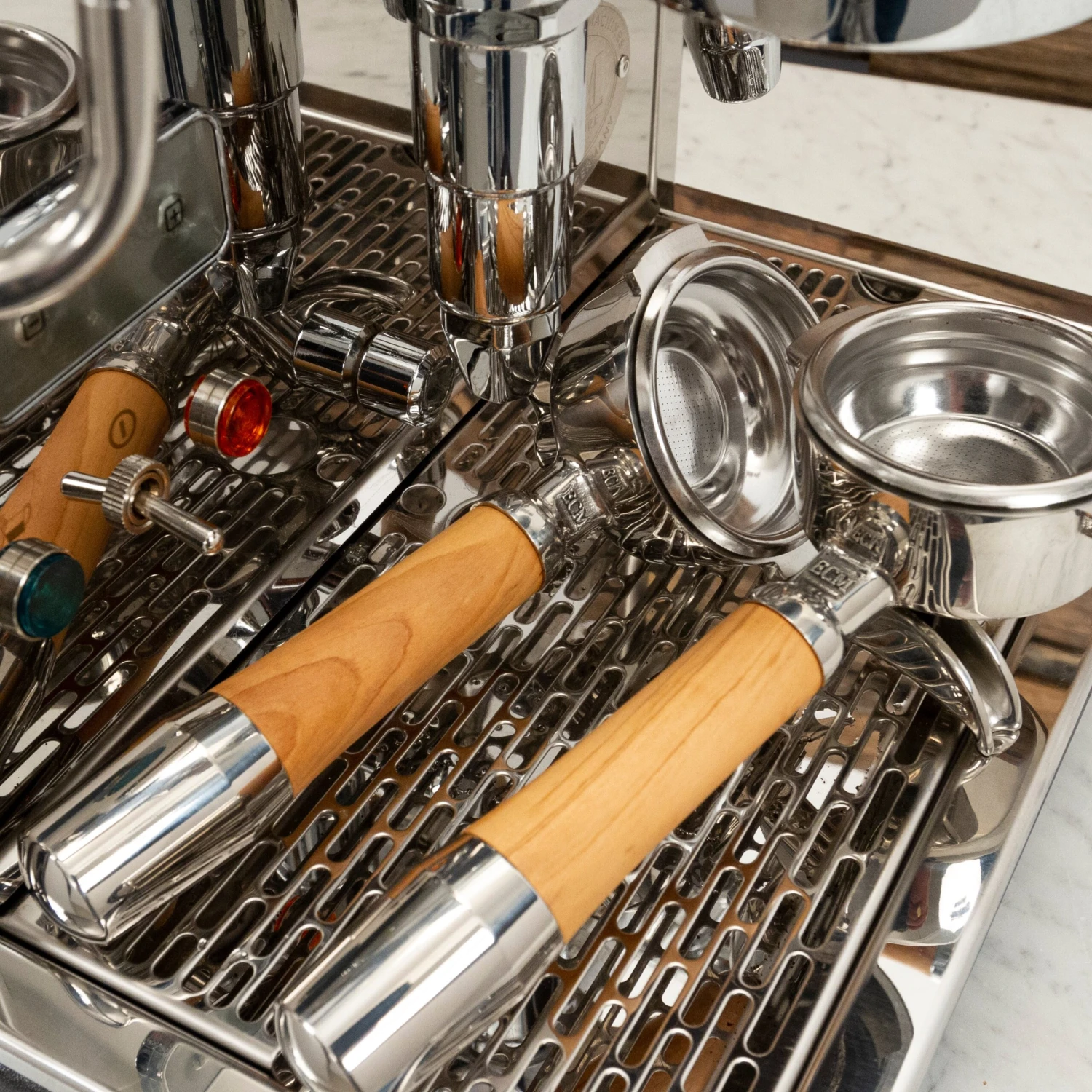 ECM Synchronika Espresso Machine - Olive Wood 16 ECM Synchronika Espresso Machine - Olive Wood - Image 14