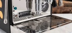 Refurbished Rocket Espresso Appartamento Serie Nera Espresso Machine - White 26 Refurbished Rocket Espresso Appartamento Serie Nera Espresso Machine - White -Crema Coffee Store IMG 3160 97cbbf33 4e67 43f0 8cc6 5ff6fb3f8c4b