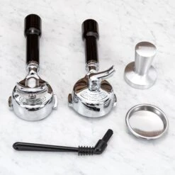 Rocket Espresso Appartamento Serie Nera Espresso Machine - Copper 29 Rocket Espresso Appartamento Serie Nera Espresso Machine - Copper -Crema Coffee Store IMG 3165 d69d4c58 3c8b 413c 8065 1e407d0c1c94