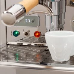 ECM Technika V Profi PID Espresso Machine - Olive Wood -Crema Coffee Store IMG 3459
