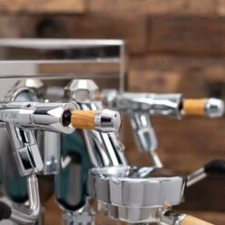 ECM Technika V Profi PID Espresso Machine - Olive Wood -Crema Coffee Store IMG 3464 450fd641 07e7 4dd0 90d4 eb3c6f46aadc