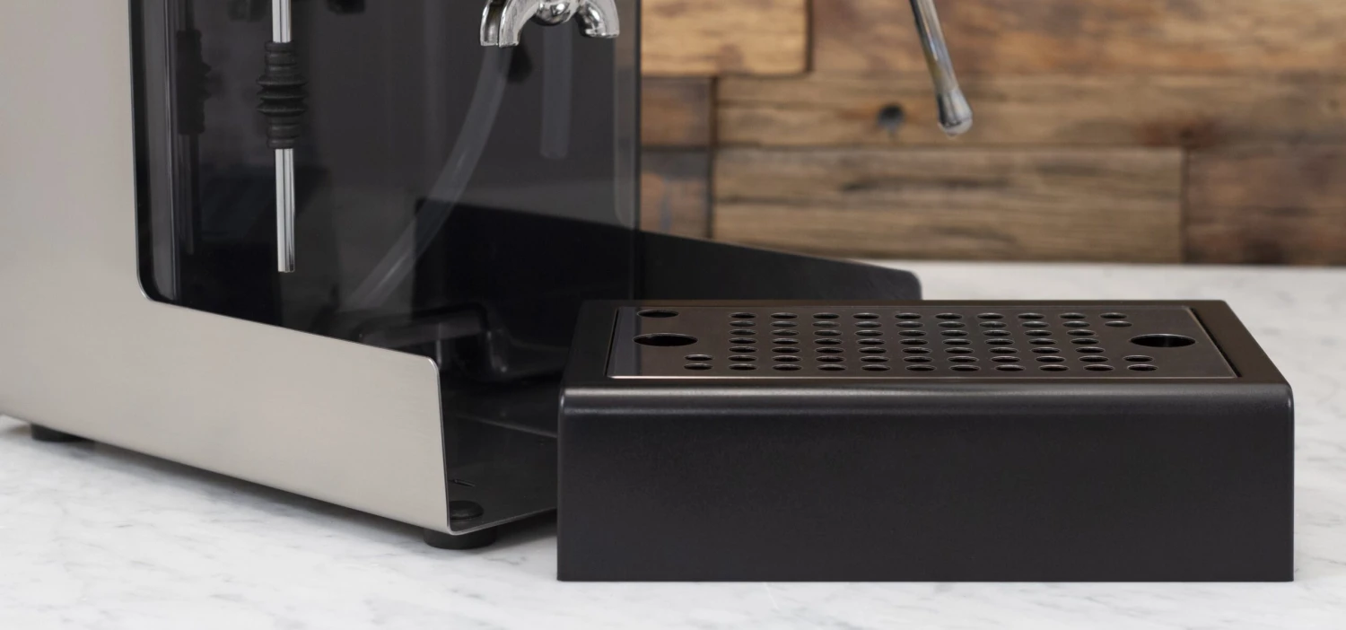 Gaggia Classic Pro Espresso Machine In Lobster Red 12 Gaggia Classic Pro Espresso Machine In Lobster Red - Image 10