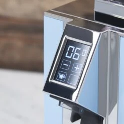 Eureka Mignon Specialita Espresso Grinder In Pale Blue -Crema Coffee Store IMG 6144 d5452bd8 edca 4daf 9324 8babe39dc416