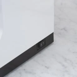 Eureka Mignon Magnifico Coffee Grinder In White 24 Eureka Mignon Magnifico Coffee Grinder In White -Crema Coffee Store IMG 6164