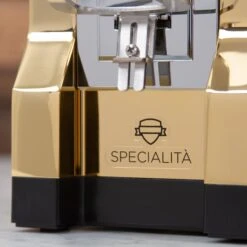 Eureka Mignon Specialita Espresso Grinder In Amaranth -Crema Coffee Store IMG 6656 e68341d5 e22a 47aa a741 dd96460cffe1