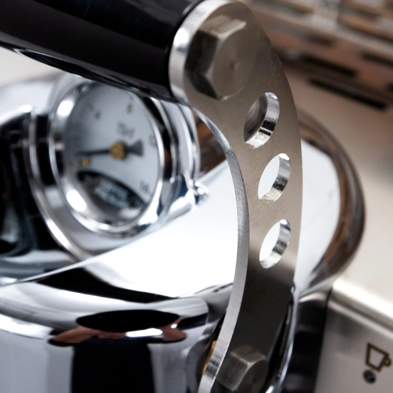 Dalla Corte Mina Espresso Machine (110v) - Country Blue 10 Dalla Corte Mina Espresso Machine (110v) - Country Blue - Image 8