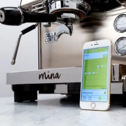 Dalla Corte Mina Espresso Machine (220v) - Glass -Crema Coffee Store IMG 6732 94b79573 358d 483c 935b 3e53a81155d1