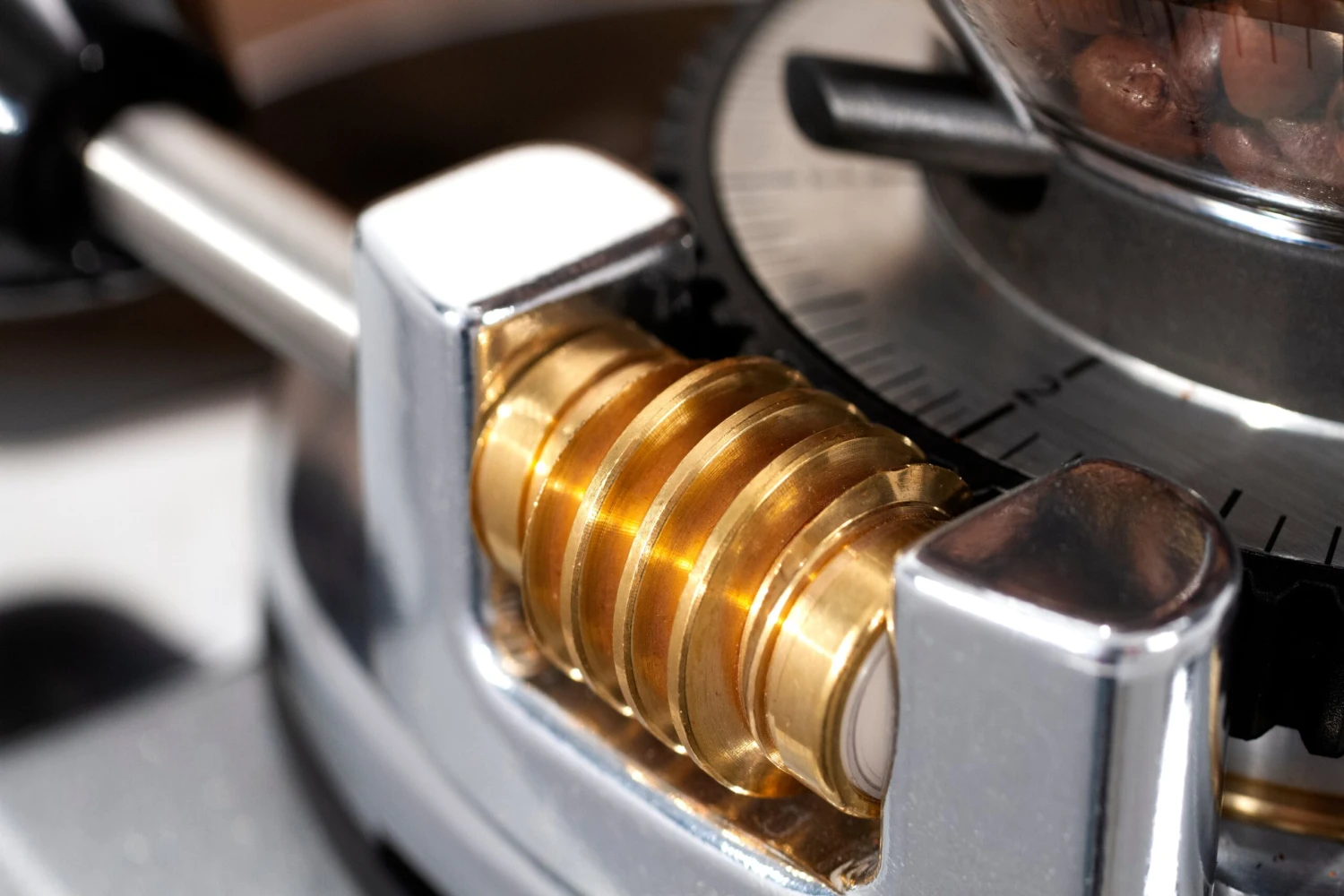 Ceado E37S Quick Set Espresso Grinder In White 7 Ceado E37S Quick Set Espresso Grinder In White - Image 5