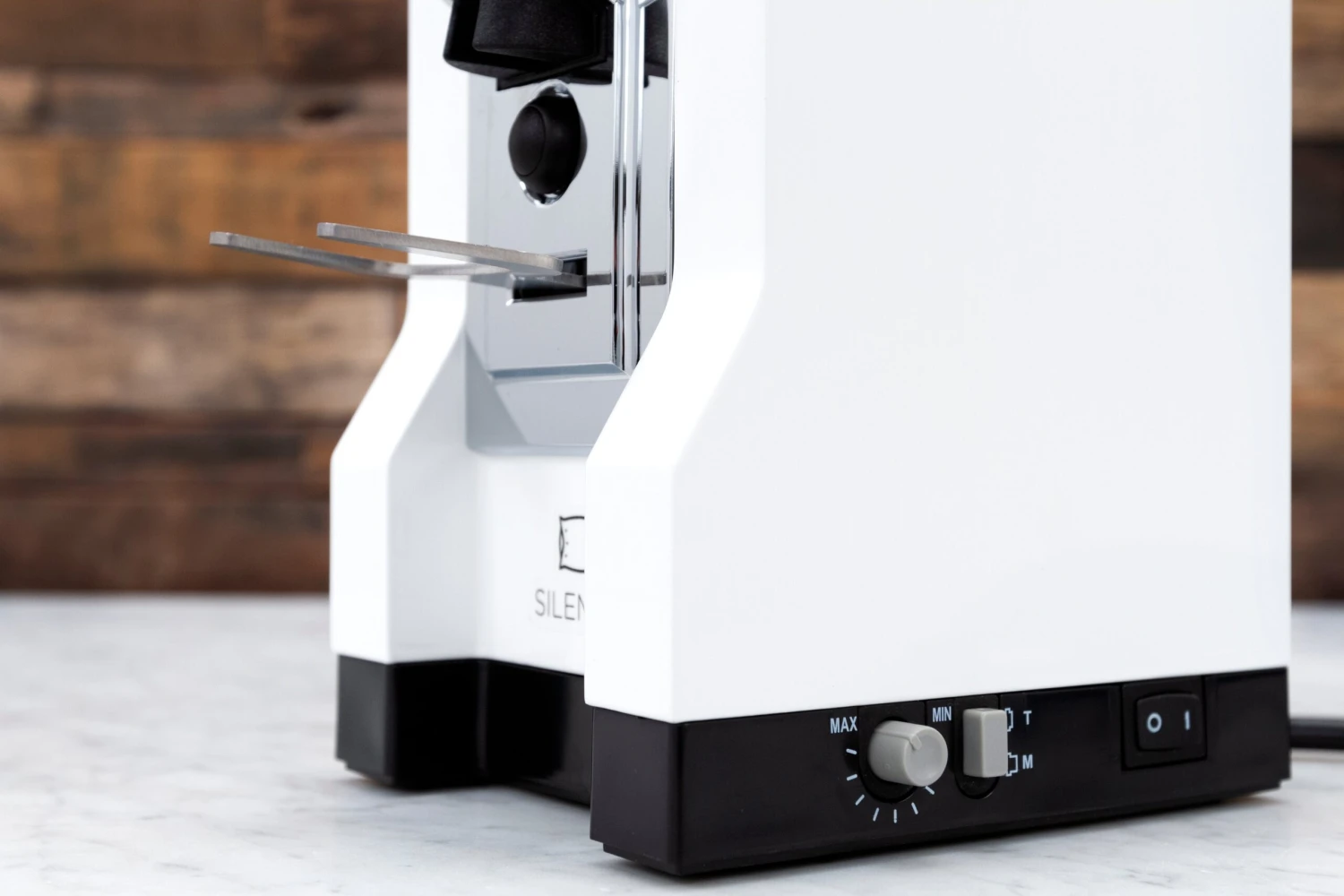 Eureka Mignon Silenzio Espresso Grinder In White 12 Eureka Mignon Silenzio Espresso Grinder In White - Image 10