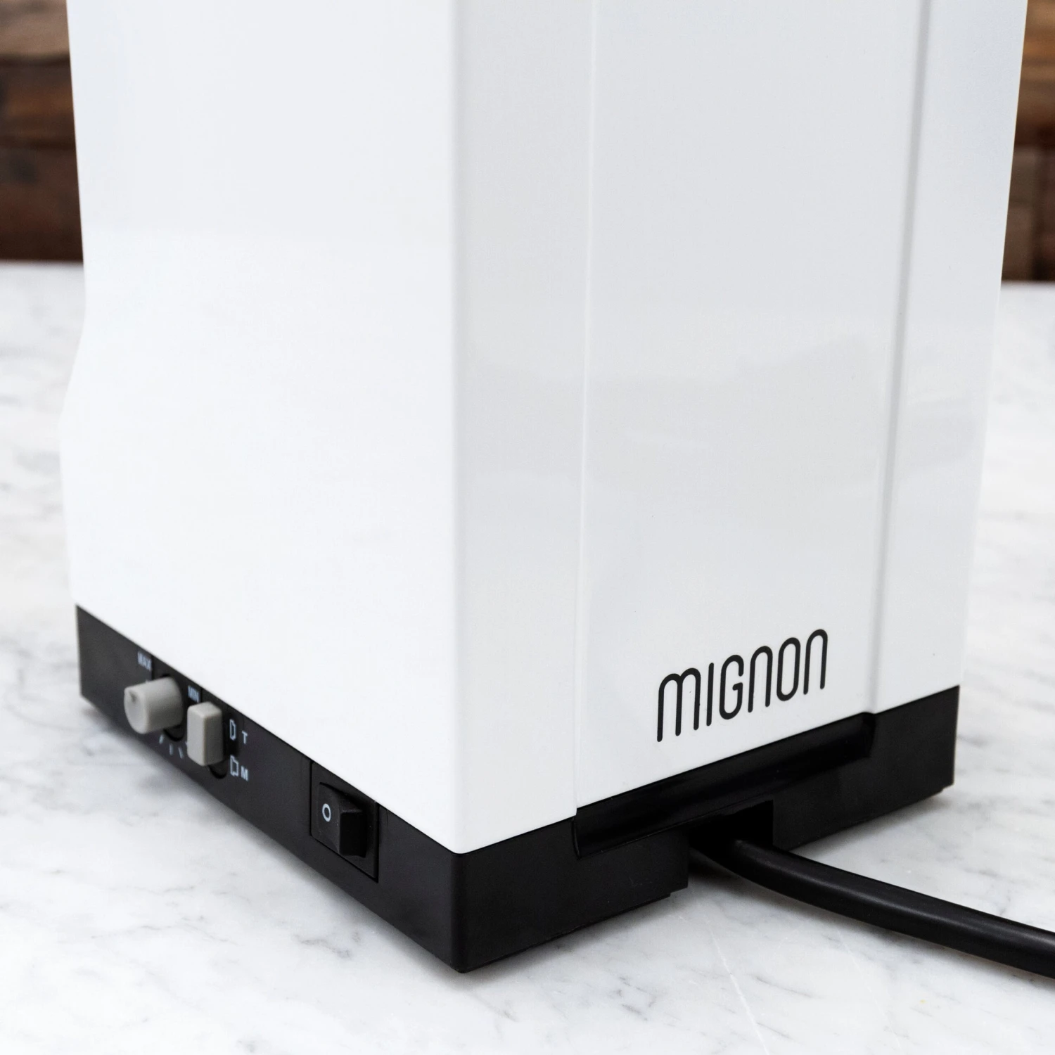 Eureka Mignon Silenzio Espresso Grinder In White 7 Eureka Mignon Silenzio Espresso Grinder In White - Image 5