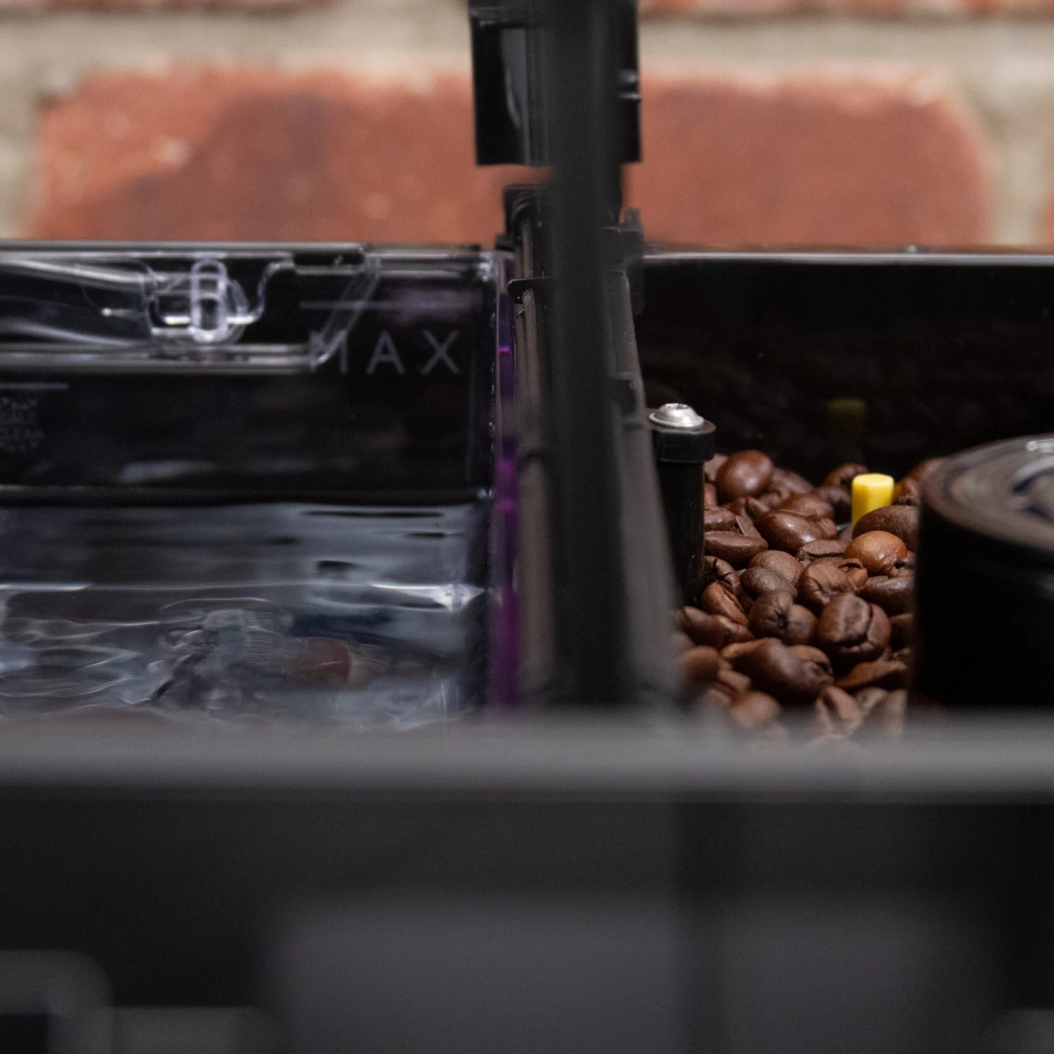 Gaggia Magenta Plus Super-Automatic Espresso Machine 11 Gaggia Magenta Plus Super-Automatic Espresso Machine - Image 9