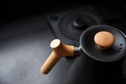 Fellow Stagg EKG 0.9L Kettle - Black And Maple 13 Fellow Stagg EKG 0.9L Kettle - Black And Maple -Crema Coffee Store TG7A5020StaggEKGwoodmaple