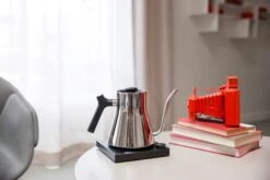 Fellow Stagg EKG 0.9L Kettle - Polished Steel -Crema Coffee Store TG7A5816polished