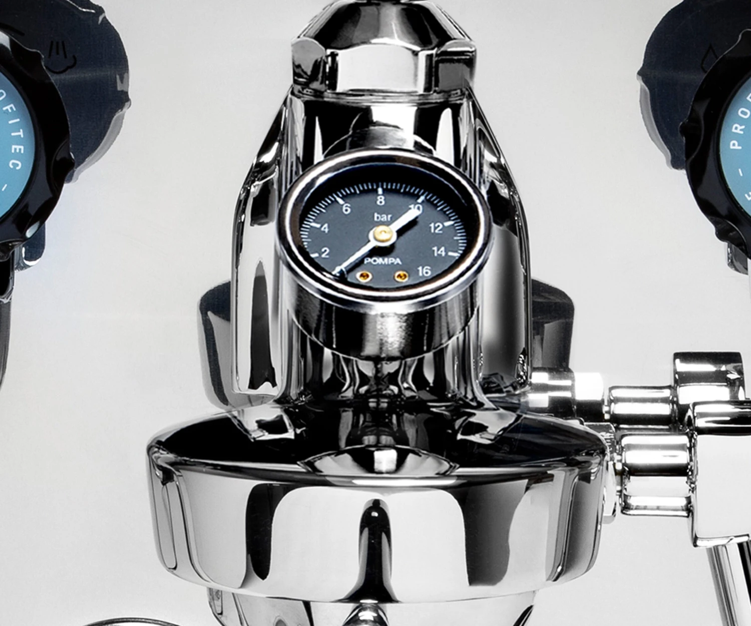 Profitec Pro 400 Espresso Machine In Matte Black With Flow Control And Tiger Maple 16 Profitec Pro 400 Espresso Machine In Matte Black With Flow Control And Tiger Maple - Image 14