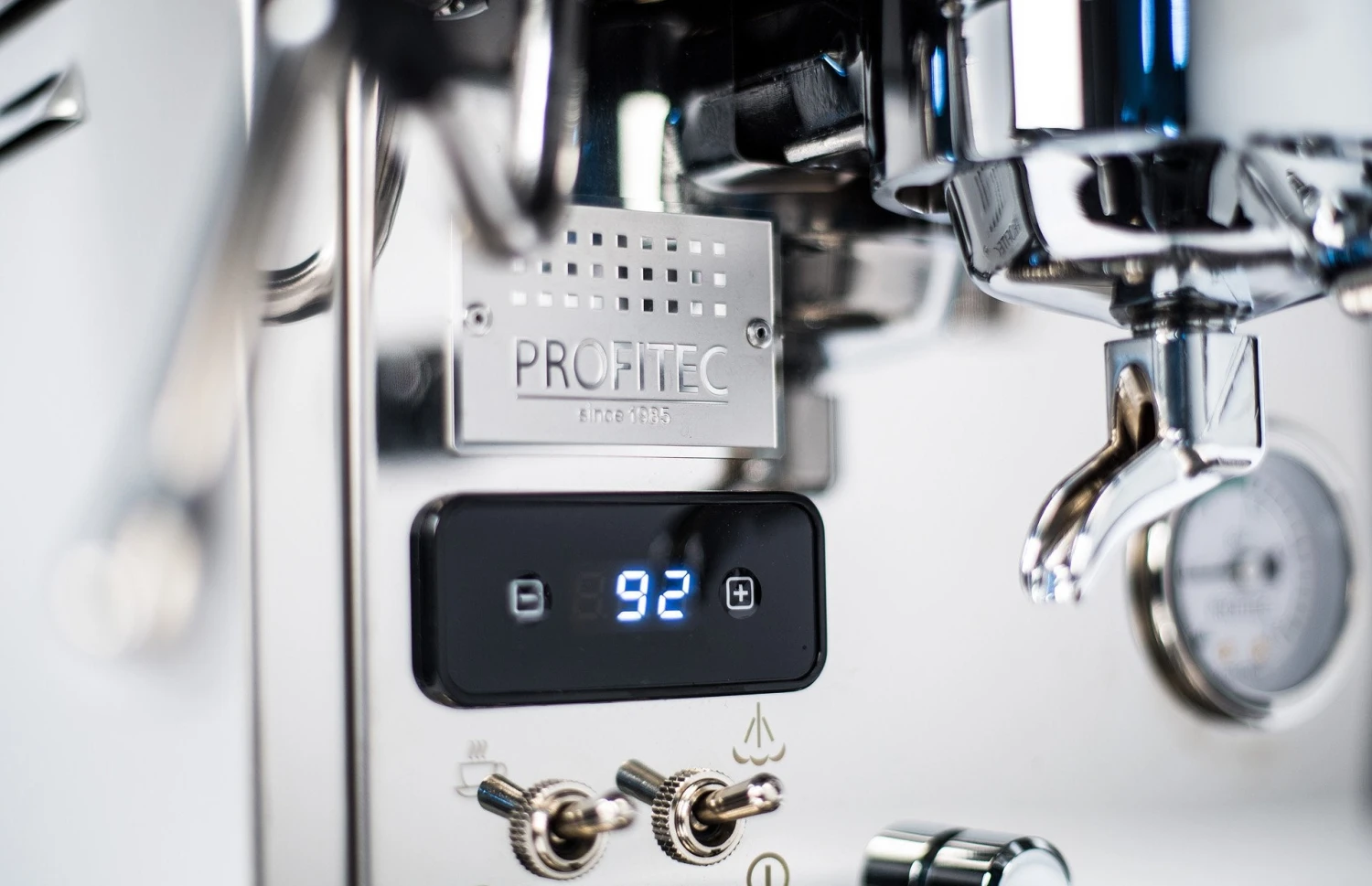 Profitec Pro 300 Dual Boiler Espresso Machine - OPEN BOX 6 Profitec Pro 300 Dual Boiler Espresso Machine - OPEN BOX - Image 4